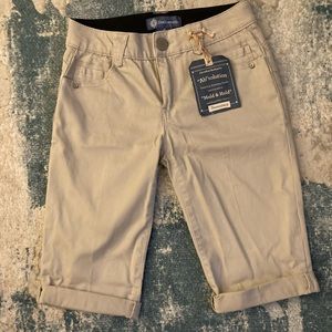 NWT Khaki Bermuda Shorts Size 0